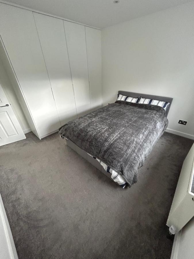 West London Apartment Exterior photo